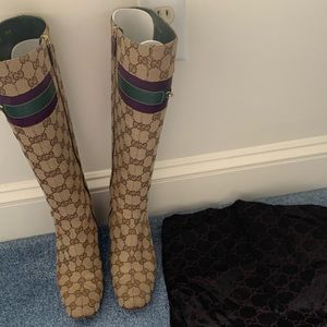 Authentic Gucci Monogrammed Boots Good Condition
